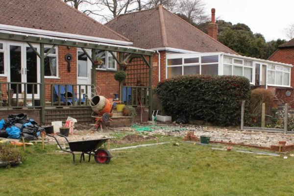 Understand the importance of boundary walls Nottingham contact Jason edworthy party wall surveyors today!